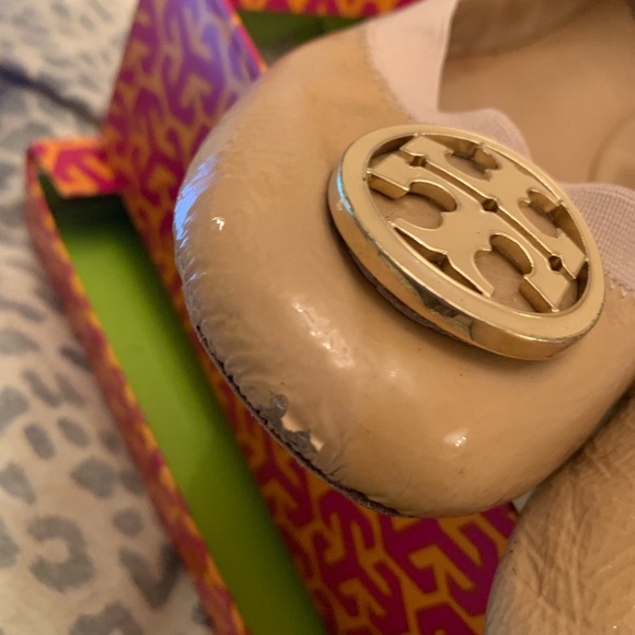Tory Burch Elastic Ballerina Flat - Picture 2 of 4